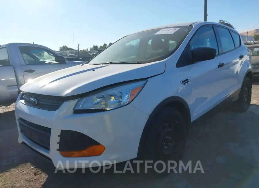 FORD ESCAPE 2016 vin 1FMCU0F70GUC05435 from auto auction Iaai