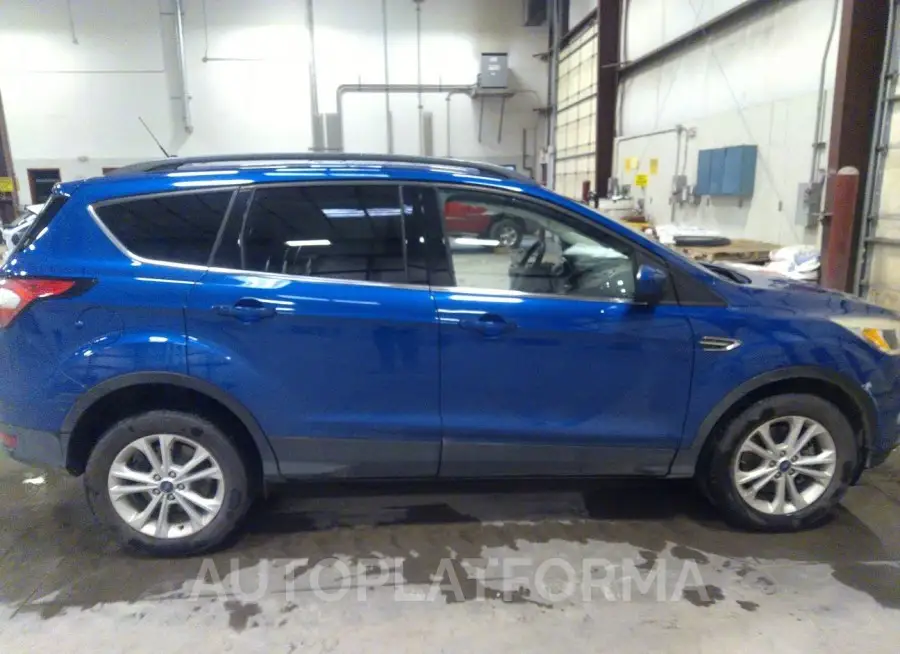 FORD ESCAPE 2018 vin 1FMCU9GD8JUB73382 from auto auction Iaai