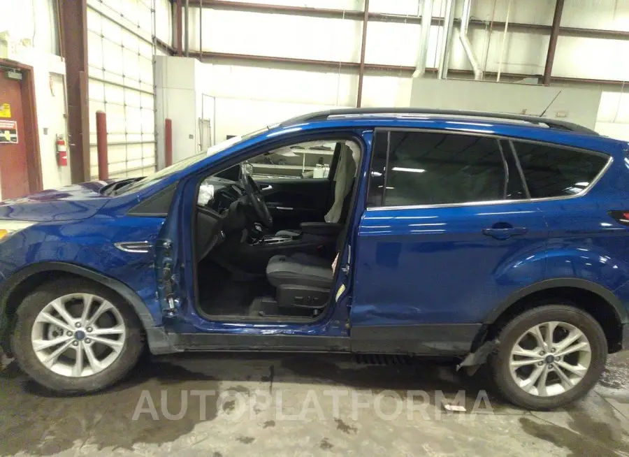 FORD ESCAPE 2018 vin 1FMCU9GD8JUB73382 from auto auction Iaai