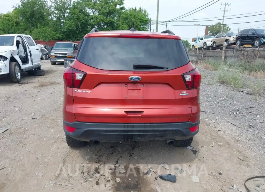 FORD ESCAPE 2019 vin 1FMCU9GD8KUC00372 from auto auction Iaai