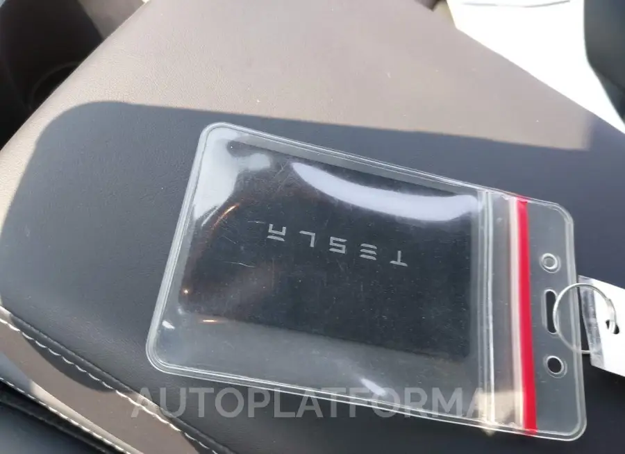 TESLA MODEL Y 2023 vin 7SAYGAEE3PF835002 from auto auction Iaai