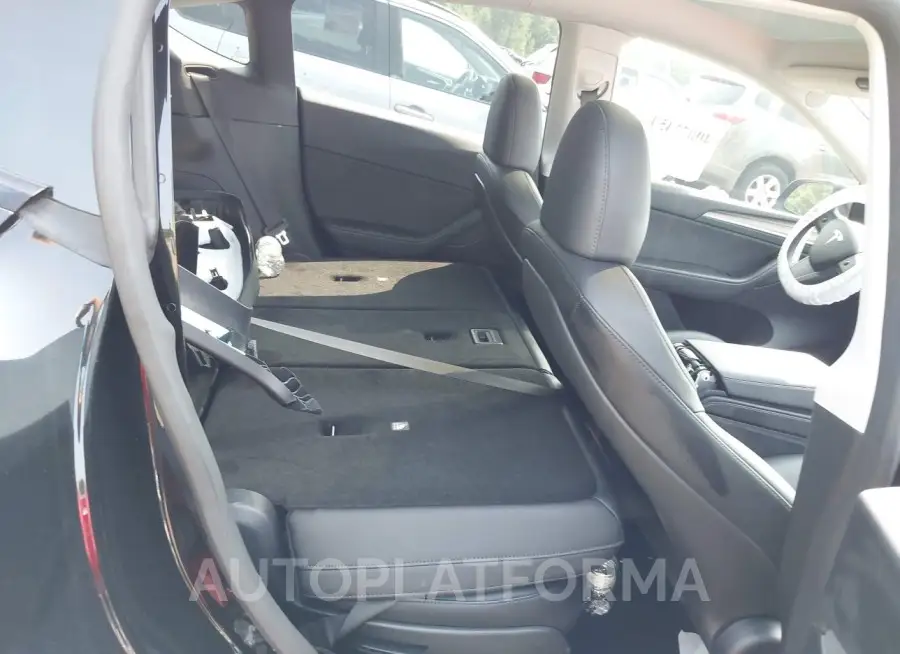 TESLA MODEL Y 2023 vin 7SAYGAEE3PF835002 from auto auction Iaai