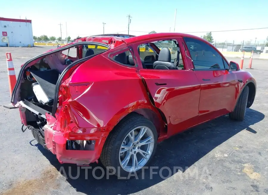 TESLA MODEL Y 2024 vin 7SAYGDEE1RF054483 from auto auction Iaai