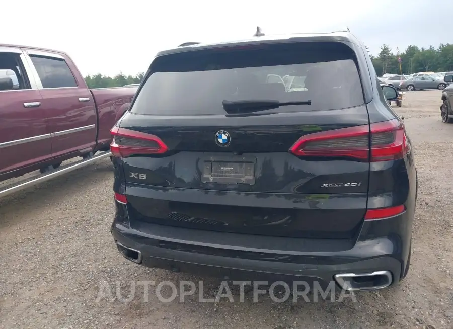 BMW X5 2019 vin 5UXCR6C51KLL34518 from auto auction Iaai