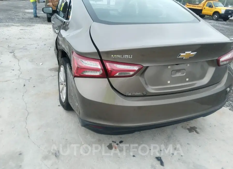 CHEVROLET MALIBU 2020 vin 1G1ZD5ST8LF057945 from auto auction Iaai