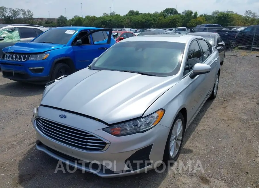 FORD FUSION HYBRID 2019 vin 3FA6P0LU2KR120413 from auto auction Iaai