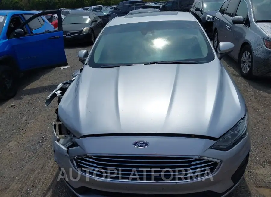 FORD FUSION HYBRID 2019 vin 3FA6P0LU2KR120413 from auto auction Iaai