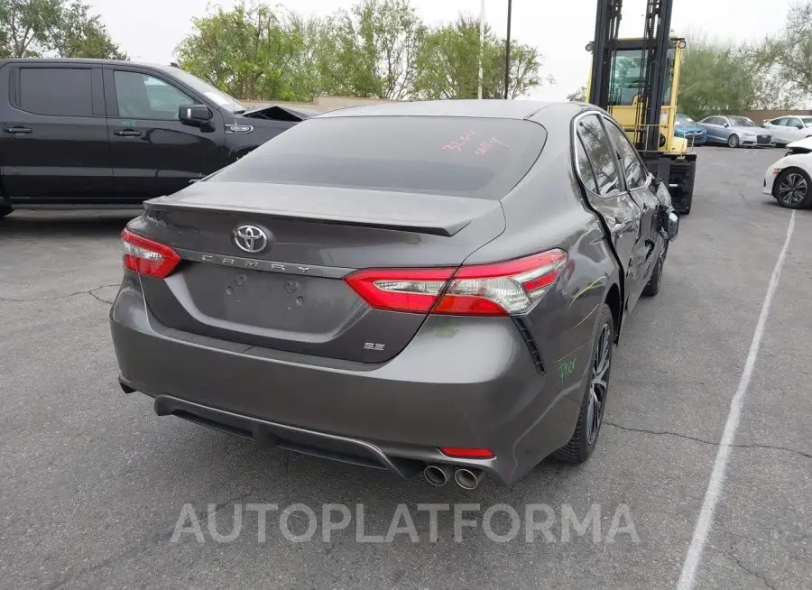 TOYOTA CAMRY 2018 vin 4T1B11HK1JU563274 from auto auction Iaai