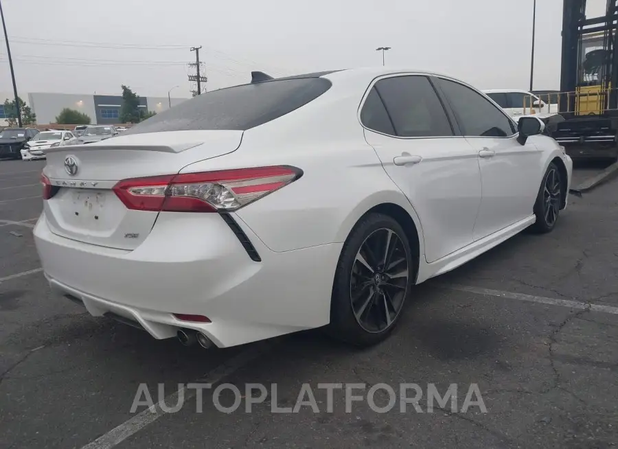 TOYOTA CAMRY 2019 vin 4T1BZ1HK9KU032642 from auto auction Iaai