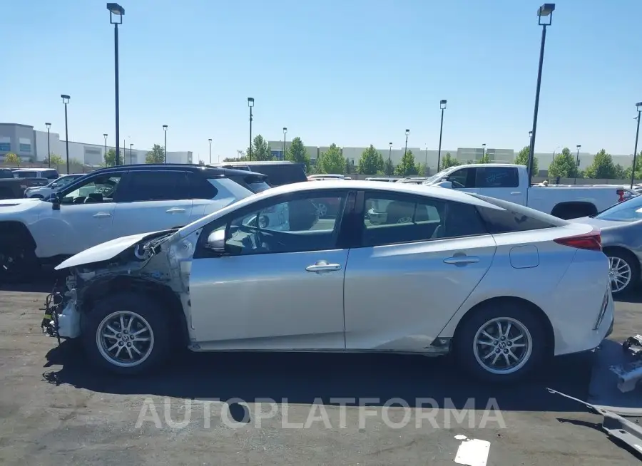 TOYOTA PRIUS PRIME 2017 vin JTDKARFP4H3061733 from auto auction Iaai