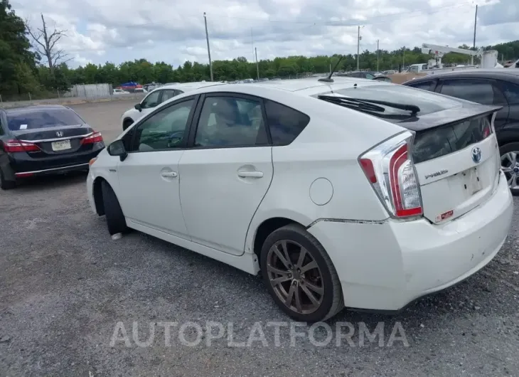 TOYOTA PRIUS 2015 vin JTDKN3DU1F1877284 from auto auction Iaai