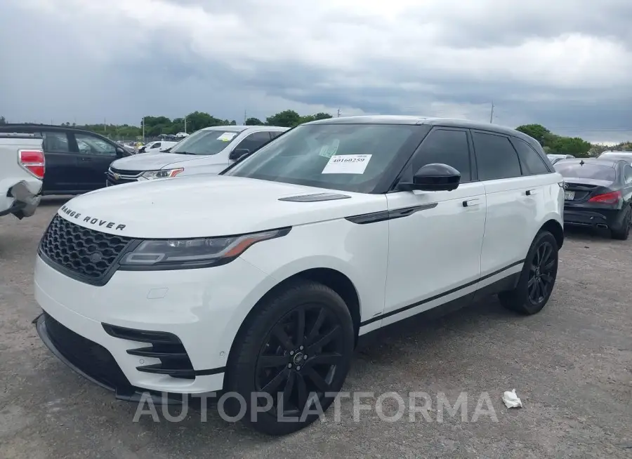 LAND ROVER RANGE ROVER VELAR 2018 vin SALYM2RX2JA718043 from auto auction Iaai