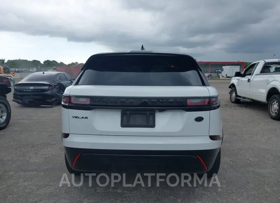 LAND ROVER RANGE ROVER VELAR 2018 vin SALYM2RX2JA718043 from auto auction Iaai