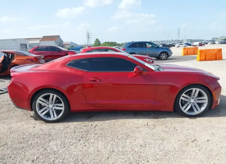 CHEVROLET CAMARO 2016 vin 1G1FB1RS3G0161816 from auto auction Iaai