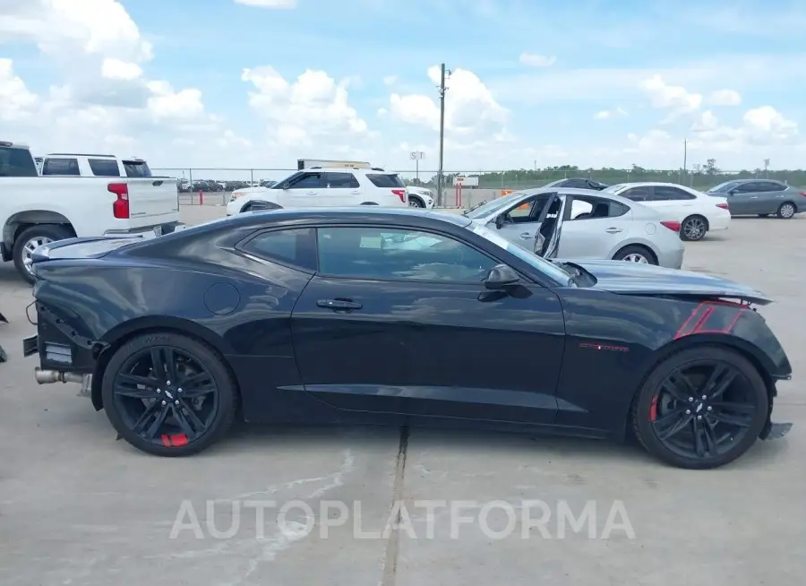 CHEVROLET CAMARO 2018 vin 1G1FB1RS6J0131183 from auto auction Iaai