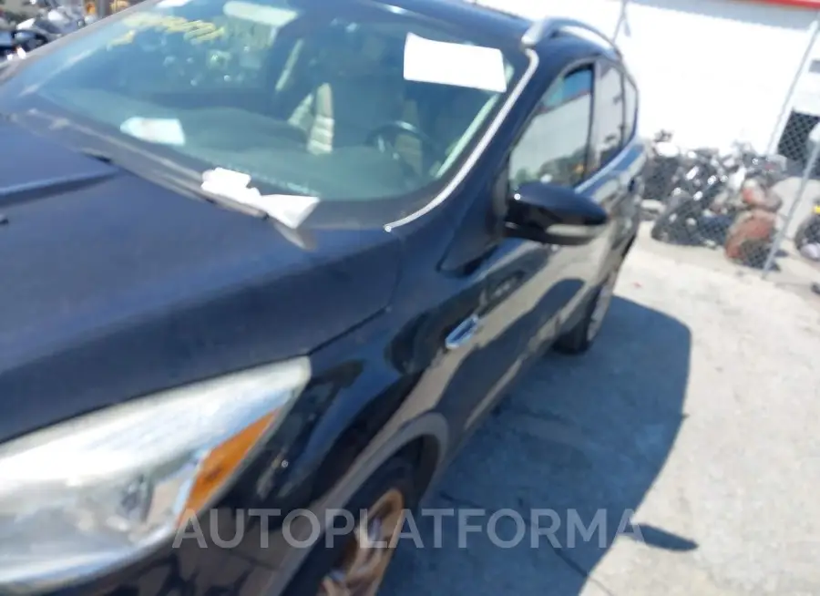 FORD ESCAPE 2016 vin 1FMCU0JXXGUB52055 from auto auction Iaai