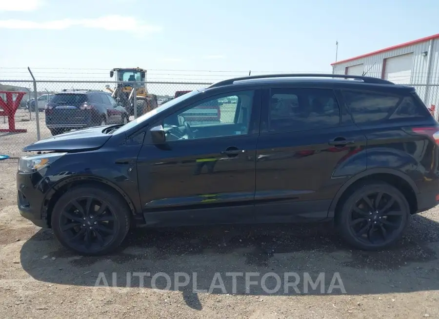 FORD ESCAPE 2017 vin 1FMCU9GD4HUA93832 from auto auction Iaai