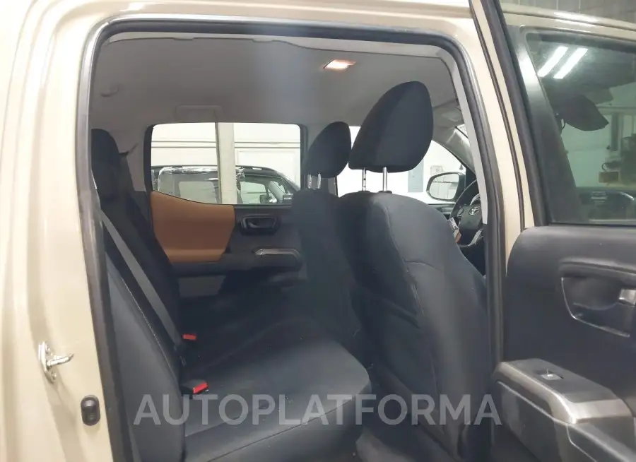 TOYOTA TACOMA 2019 vin 3TMCZ5AN7KM217958 from auto auction Iaai