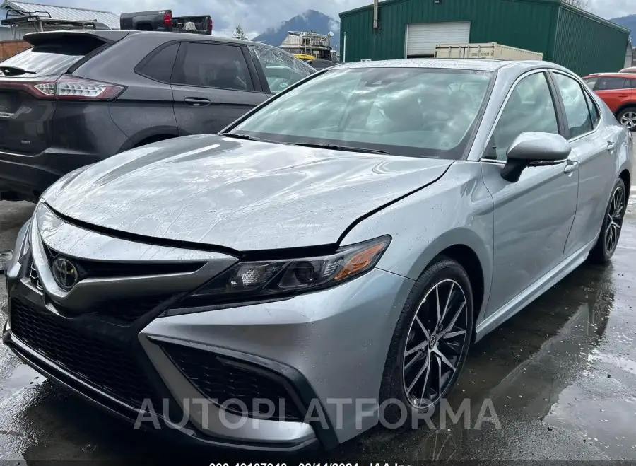 TOYOTA CAMRY 2024 vin 4T1G11BK4RU118747 from auto auction Iaai