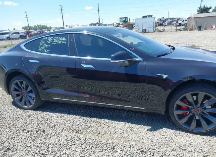 TESLA MODEL S 2016 vin 5YJSA1E46GF168180 from auto auction Iaai