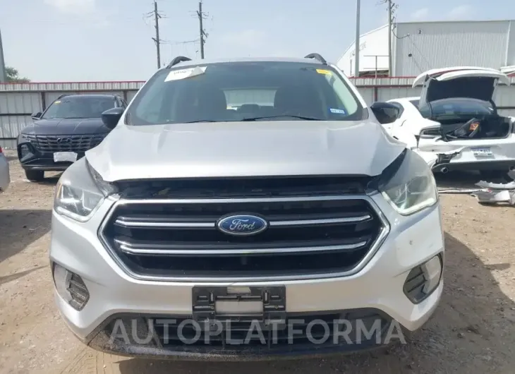 FORD ESCAPE 2019 vin 1FMCU0GD0KUB64026 from auto auction Iaai