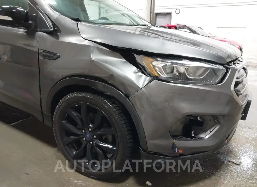 FORD ESCAPE 2017 vin 1FMCU9J98HUC27486 from auto auction Iaai