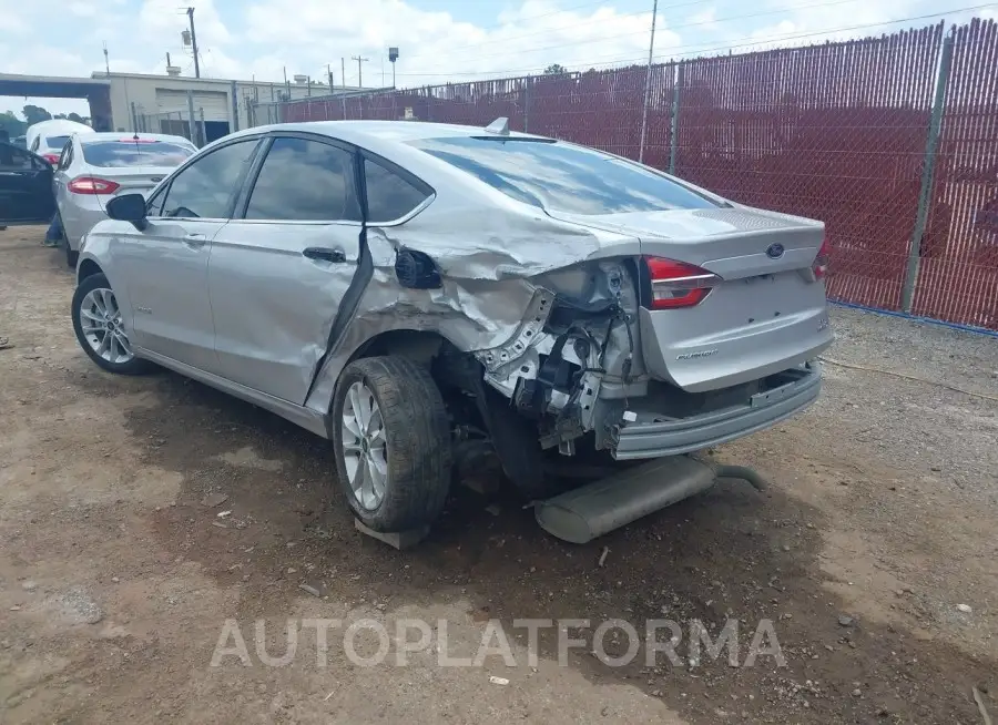 FORD FUSION HYBRID 2019 vin 3FA6P0LU0KR154236 from auto auction Iaai