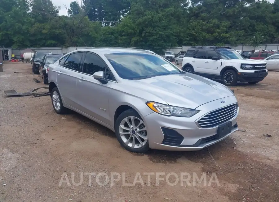 FORD FUSION HYBRID 2019 vin 3FA6P0LU0KR154236 from auto auction Iaai