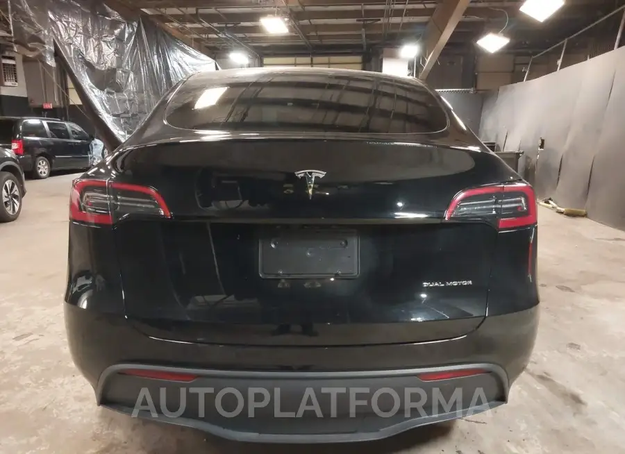 TESLA MODEL Y 2023 vin 7SAYGDEE0PA141429 from auto auction Iaai