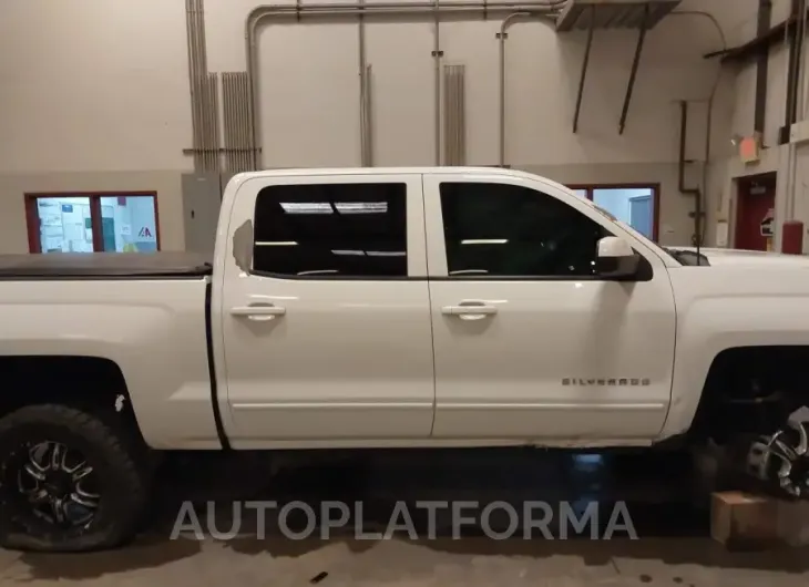 CHEVROLET SILVERADO 1500 2015 vin 3GCUKREC3FG411478 from auto auction Iaai