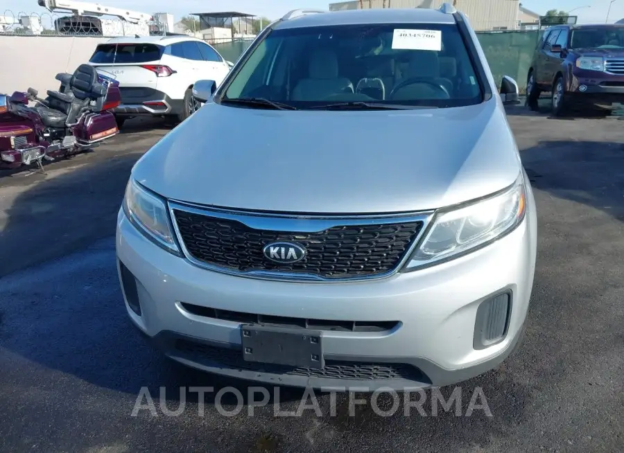 KIA SORENTO 2015 vin 5XYKTDA74FG605418 from auto auction Iaai