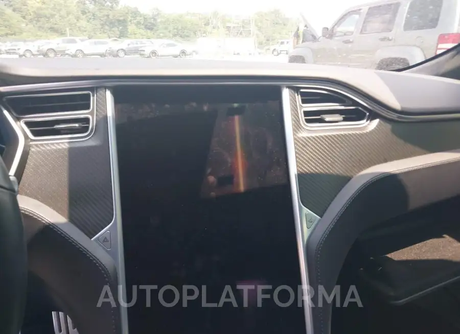 TESLA MODEL S 2017 vin 5YJSA1E40HF227564 from auto auction Iaai