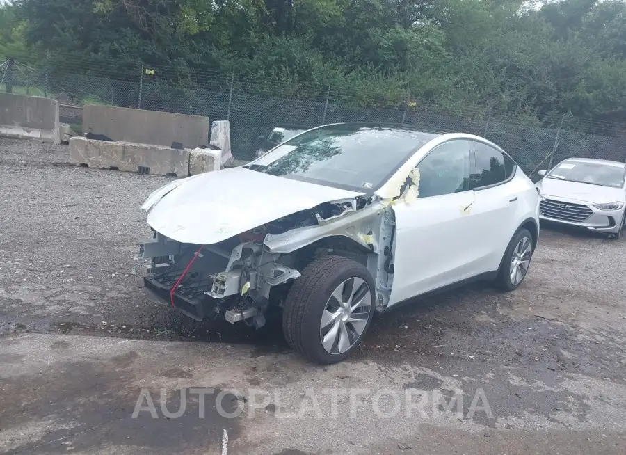 TESLA MODEL Y 2020 vin 5YJYGDEE2LF017155 from auto auction Iaai