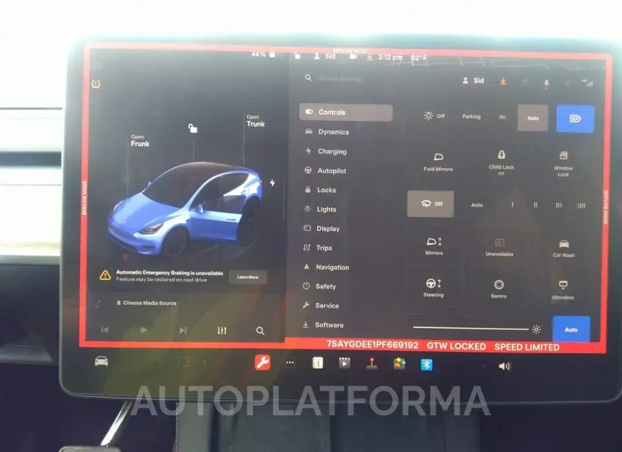 TESLA MODEL Y 2023 vin 7SAYGDEE1PF669192 from auto auction Iaai