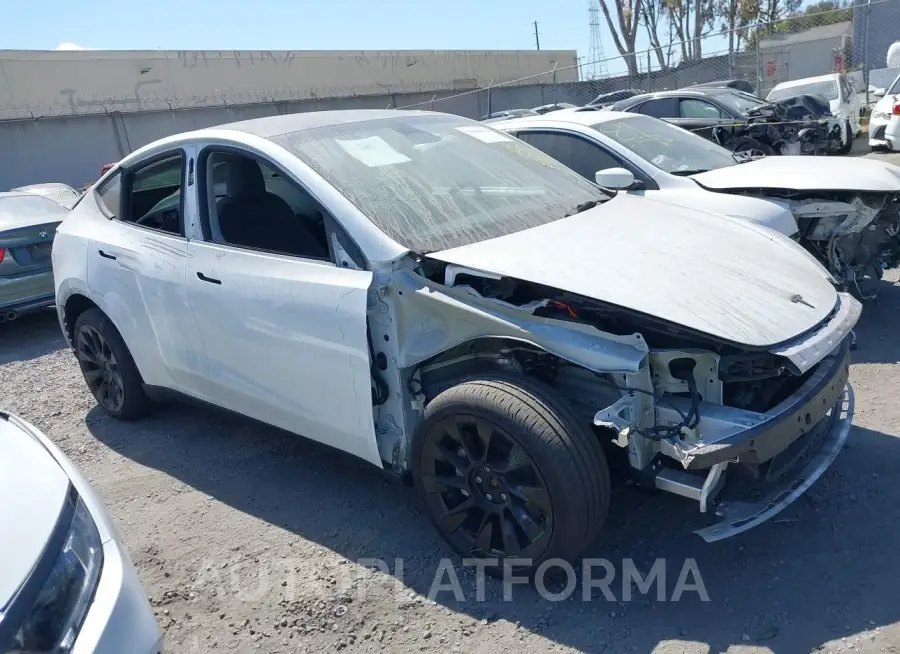 TESLA MODEL Y 2023 vin 7SAYGDEE9PA118747 from auto auction Iaai