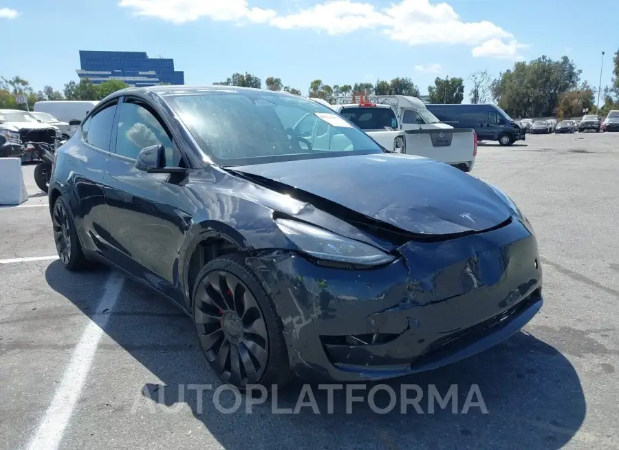 TESLA MODEL Y 2024 vin 7SAYGDEF1RF073012 from auto auction Iaai