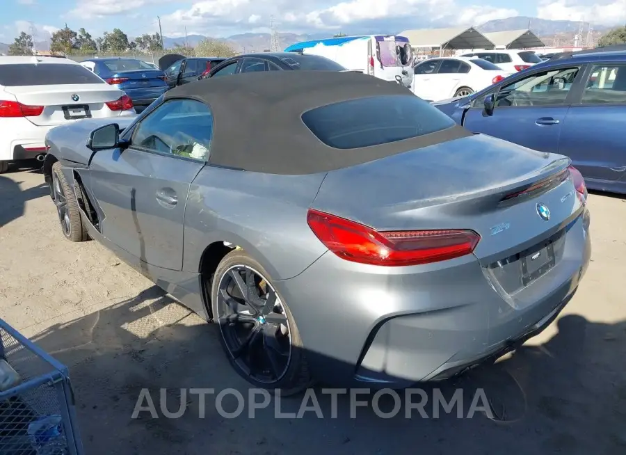 BMW Z4 2023 vin WBAHF3C00PWY02941 from auto auction Iaai