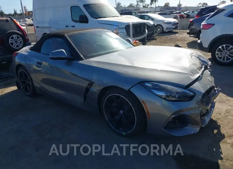 BMW Z4 2023 vin WBAHF3C00PWY02941 from auto auction Iaai