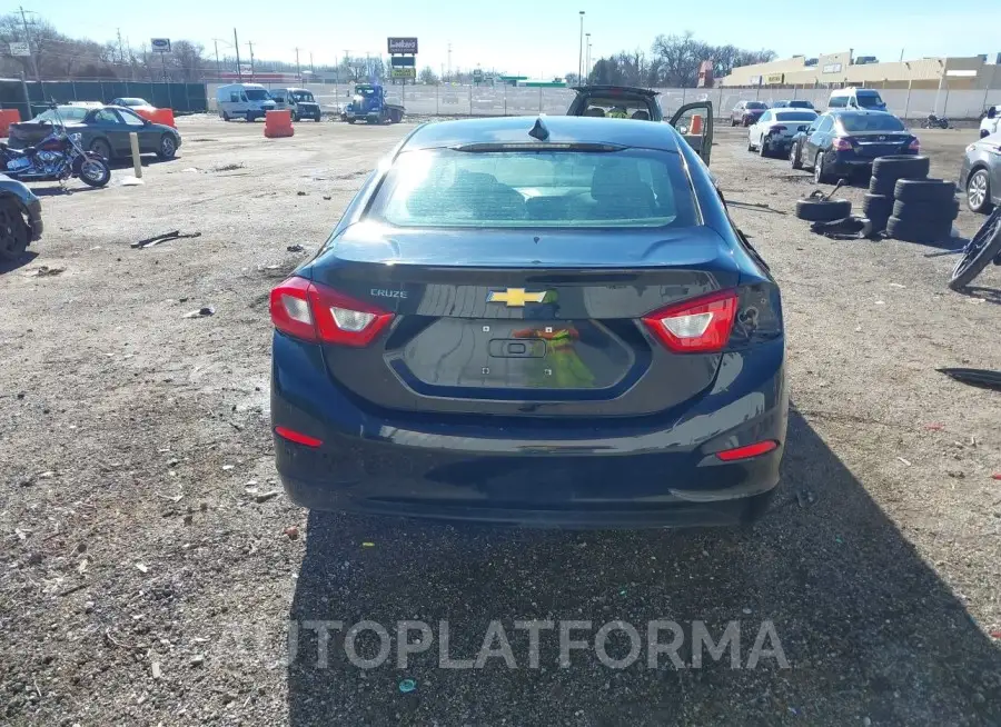 CHEVROLET CRUZE 2019 vin 1G1BC5SM7K7126002 from auto auction Iaai