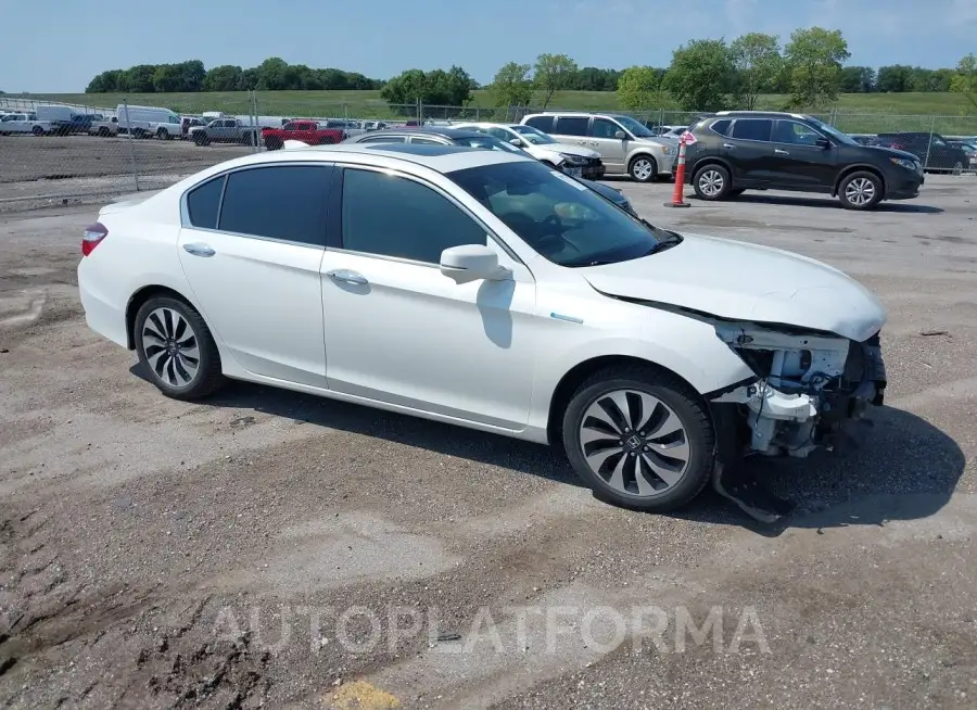 HONDA ACCORD HYBRID 2017 vin JHMCR6F51HC023630 from auto auction Iaai