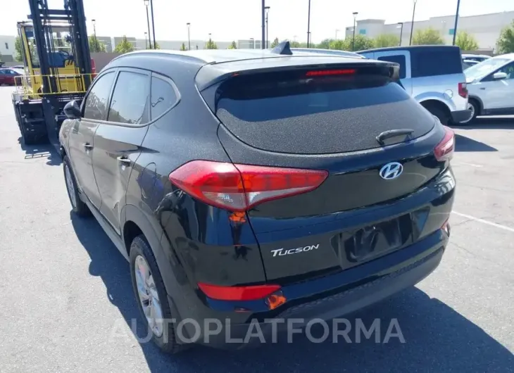 HYUNDAI TUCSON 2018 vin KM8J33A46JU669684 from auto auction Iaai