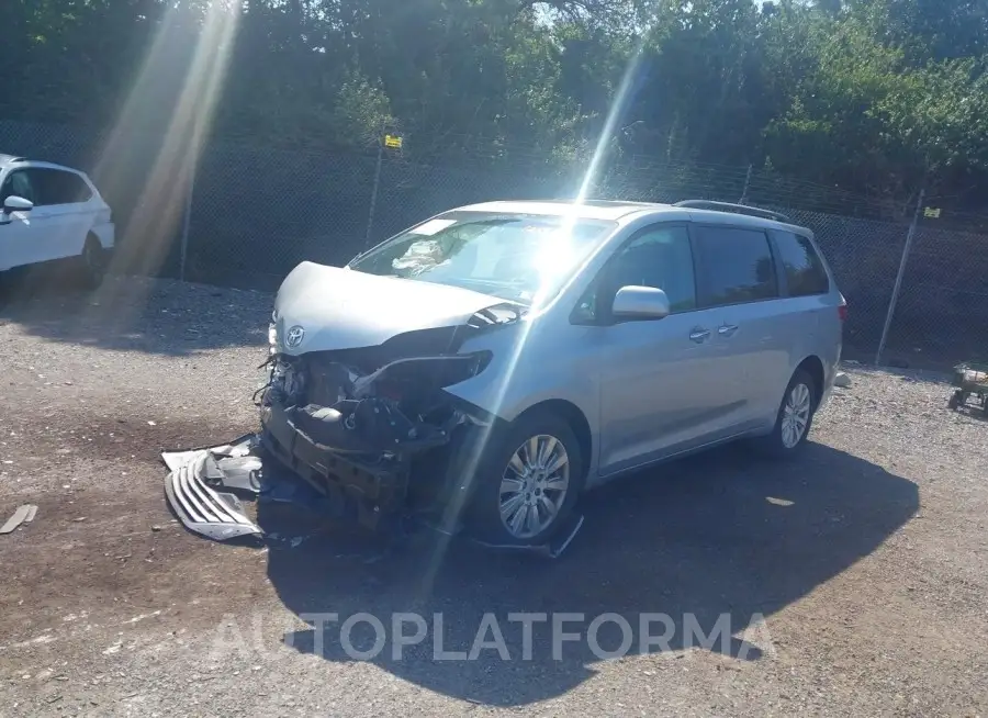 TOYOTA SIENNA 2015 vin 5TDDK3DC8FS125531 from auto auction Iaai