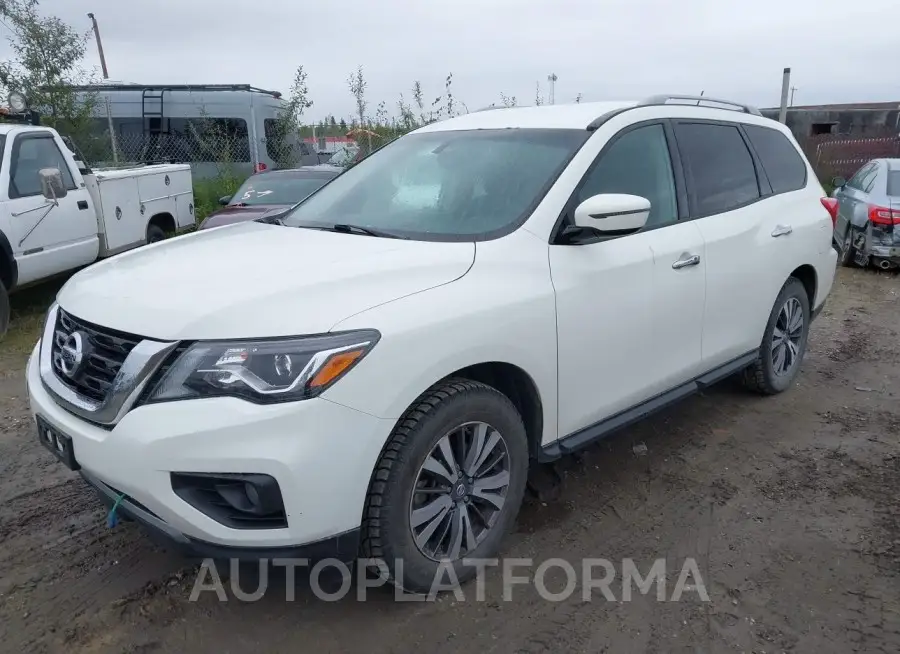 NISSAN PATHFINDER 2017 vin 5N1DR2MM2HC658358 from auto auction Iaai