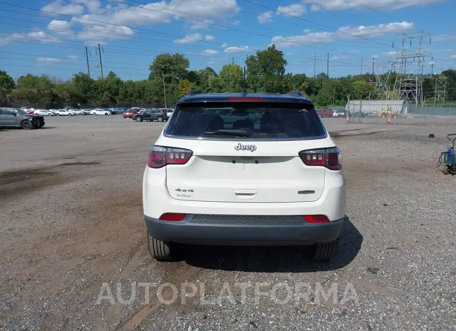 JEEP COMPASS 2018 vin 3C4NJDBB1JT231101 from auto auction Iaai