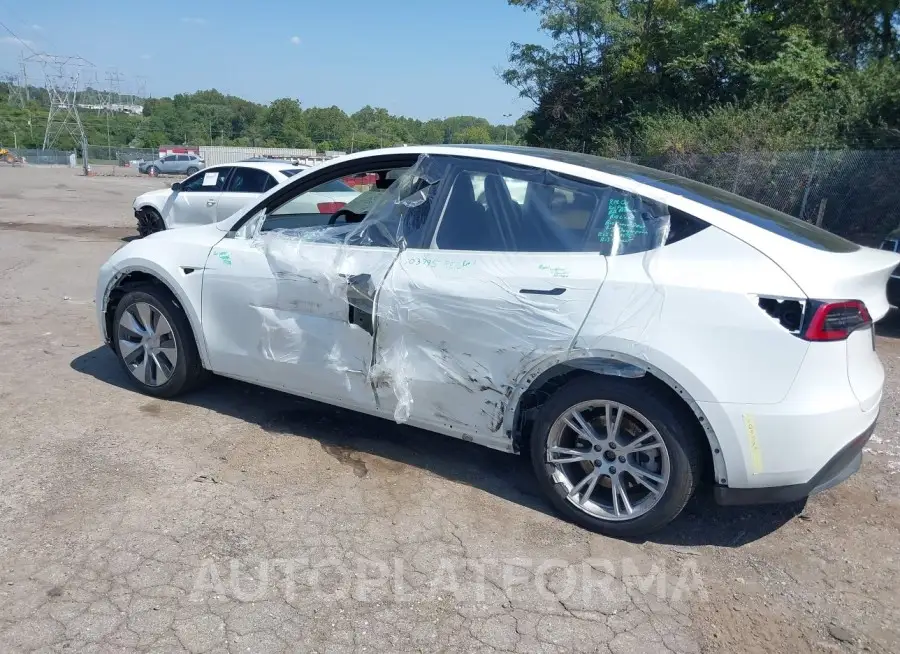 TESLA MODEL Y 2023 vin 7SAYGDEE1PF610711 from auto auction Iaai