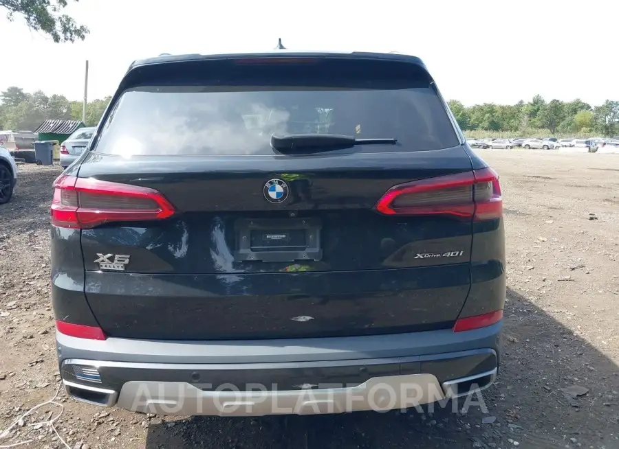 BMW X5 2019 vin 5UXCR6C56KLK85705 from auto auction Iaai