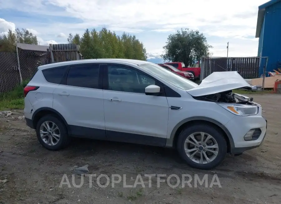 FORD ESCAPE 2019 vin 1FMCU9GD8KUB07366 from auto auction Iaai