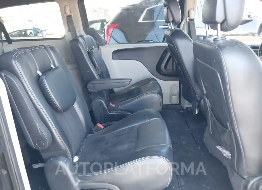 DODGE GRAND CARAVAN 2018 vin 2C4RDGCG1JR205363 from auto auction Iaai