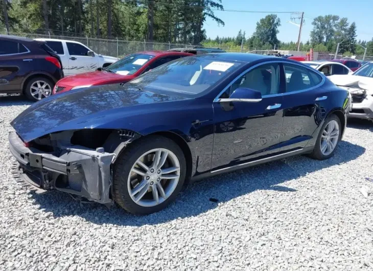 TESLA MODEL S 2015 vin 5YJSA1S19FFP68832 from auto auction Iaai