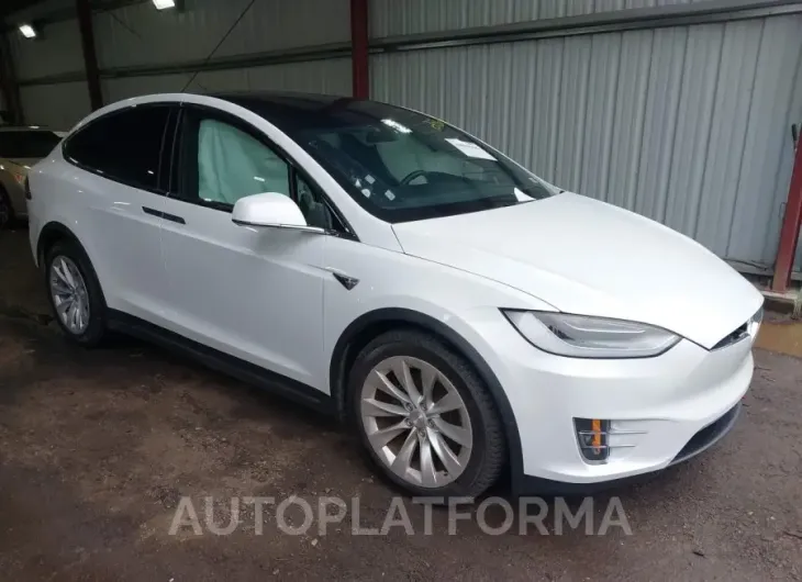 TESLA MODEL X 2020 vin 5YJXCAE25LF286486 from auto auction Iaai